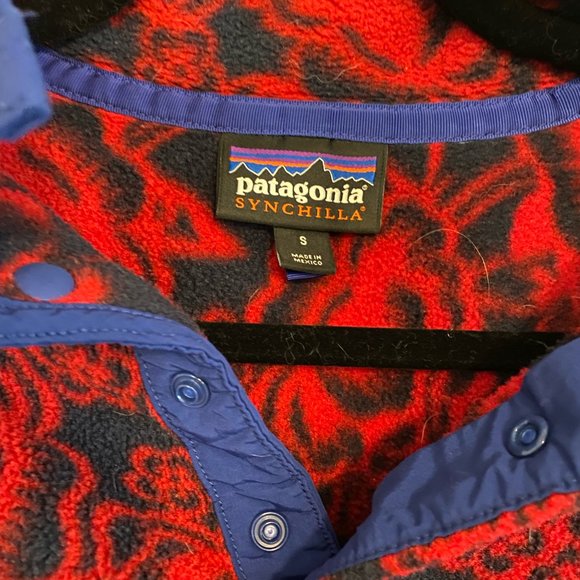 Patagonia Synchilla 💌Free Shipping T-Snap All Over Print Red Navy Size S - Picture 3 of 5